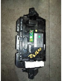 Recambio de display para renault megane iii berlina 5 p bose edition referencia OEM IAM 259153411R   2