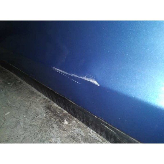 Recambio de puerta delantera izquierda para hyundai tucson 25 aniversario 4x2 referencia OEM IAM 76003D7000 TIENE 2 GOLPES 