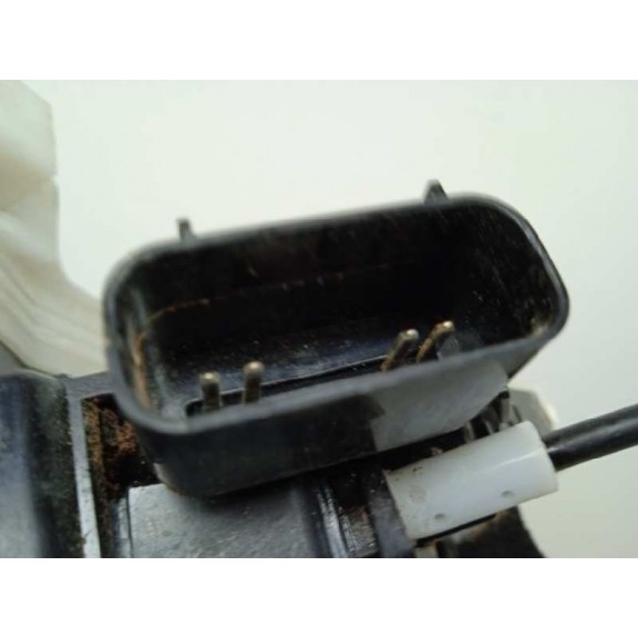 Recambio de cerradura puerta delantera derecha para hyundai i20 basis blue referencia OEM IAM 81320C8040  4 PINS