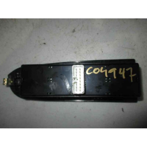 Recambio de mando elevalunas delantero izquierdo para hyundai trajet (fo) 2.0 crdi gls referencia OEM IAM 620W03030  