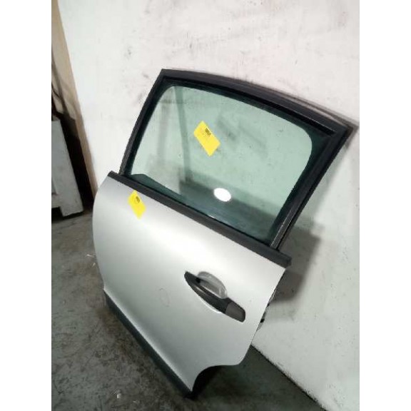 Recambio de puerta trasera izquierda para citroën c4 berlina collection referencia OEM IAM  GOLPE 