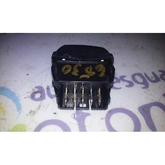 Recambio de mando elevalunas trasero izquierdo para citroën xsara berlina 1.9td seduction referencia OEM IAM   