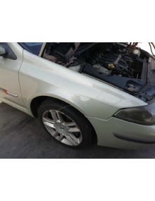 Recambio de aleta delantera derecha para renault laguna ii grandtour (kg0) dynamique referencia OEM IAM  1ºSERIE RAYADA