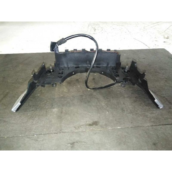 Recambio de mando volante para peugeot 308 access referencia OEM IAM 96561270XT  