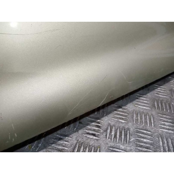 Recambio de aleta delantera derecha para renault laguna ii grandtour (kg0) dynamique referencia OEM IAM  1ºSERIE RAYADA