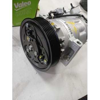 Recambio de compresor aire acondicionado para renault clio iv 1.5 dci diesel fap energy referencia OEM IAM 926002352R NUEVO VALE