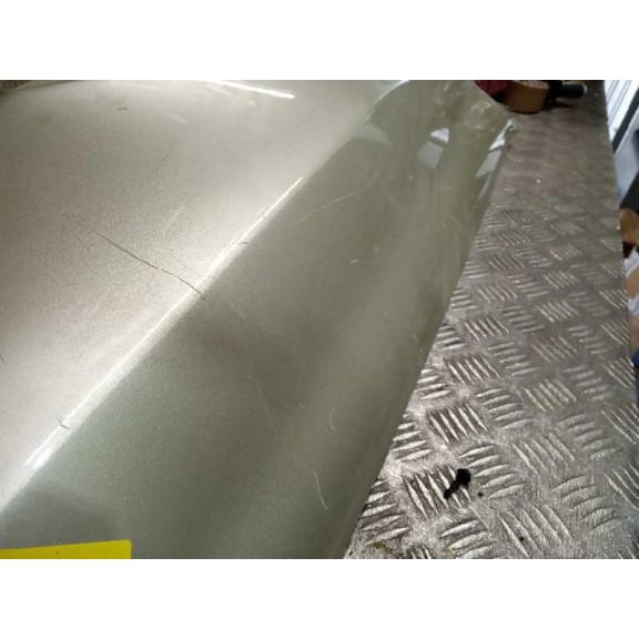 Recambio de aleta delantera derecha para renault laguna ii grandtour (kg0) dynamique referencia OEM IAM  1ºSERIE RAYADA