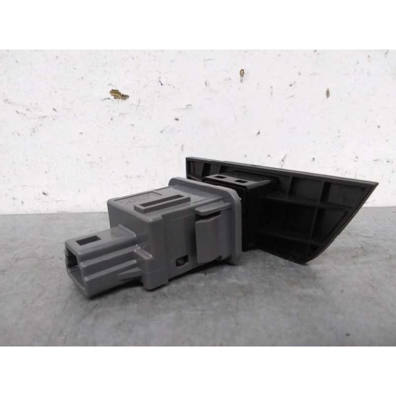 Recambio de warning para toyota iq básico referencia OEM IAM R15B060  