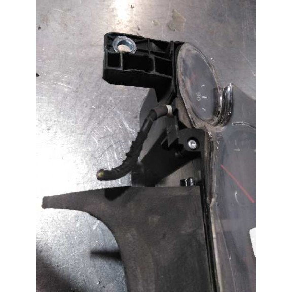 Recambio de cuadro instrumentos para audi a8 (4e2) 3.0 v6 24v tdi referencia OEM IAM 4E0920901AV 4E0920901C 280 KM 6 RPM