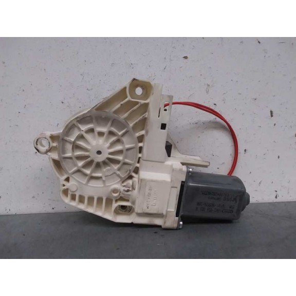 Recambio de motor elevalunas delantero izquierdo para skoda superb combi (3t5) 2.0 tdi dpf referencia OEM IAM 8K0959801A  2 PINS