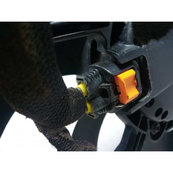 Recambio de electroventilador para citroën c3 aircross shine referencia OEM IAM 03641929 FS2084 8033M00008