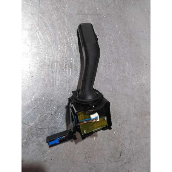 Recambio de mando limpia para volkswagen golf v berlina (1k1) 1.6 referencia OEM IAM 1K0953519  