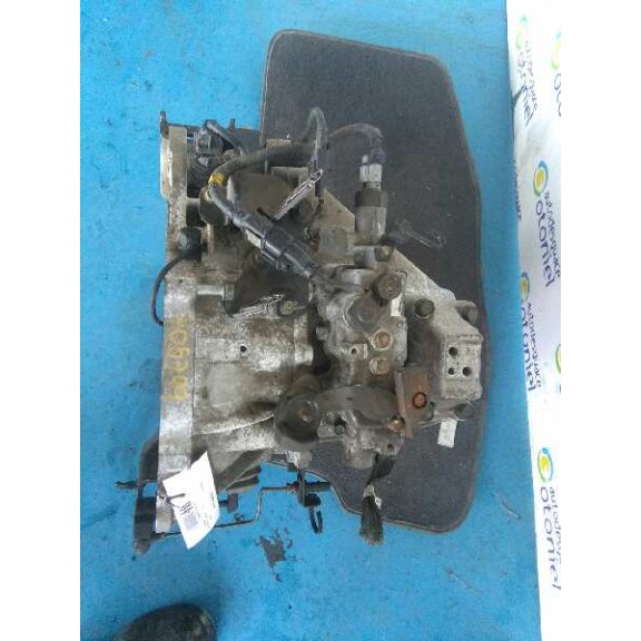 Recambio de caja cambios para kia cee´d 1.6 crdi cat referencia OEM IAM S61767 5V 94.000KM