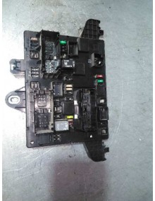 Recambio de caja reles / fusibles para opel astra j lim. enjoy referencia OEM IAM 13302300  