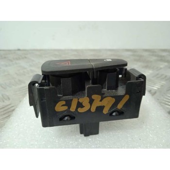 Recambio de warning para dacia sandero 0.9 tce cat referencia OEM IAM E3160101  