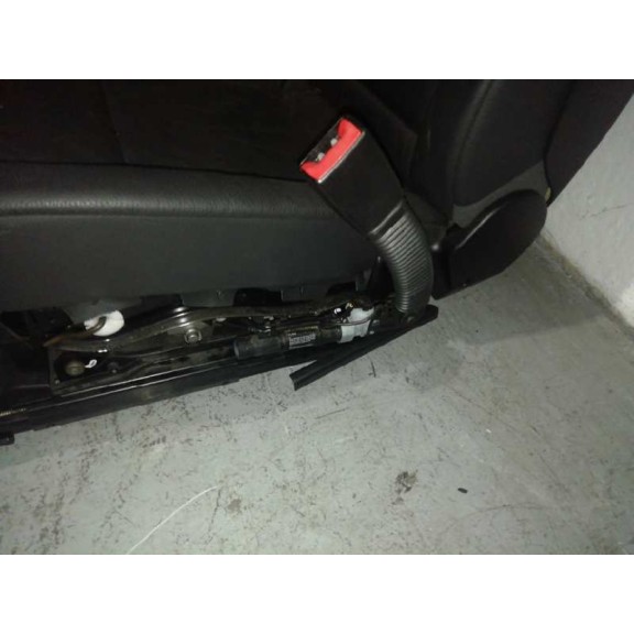 Recambio de juego asientos completo para bmw serie 5 touring (e61) 525d referencia OEM IAM  PIEL GRIS ELECTRICO