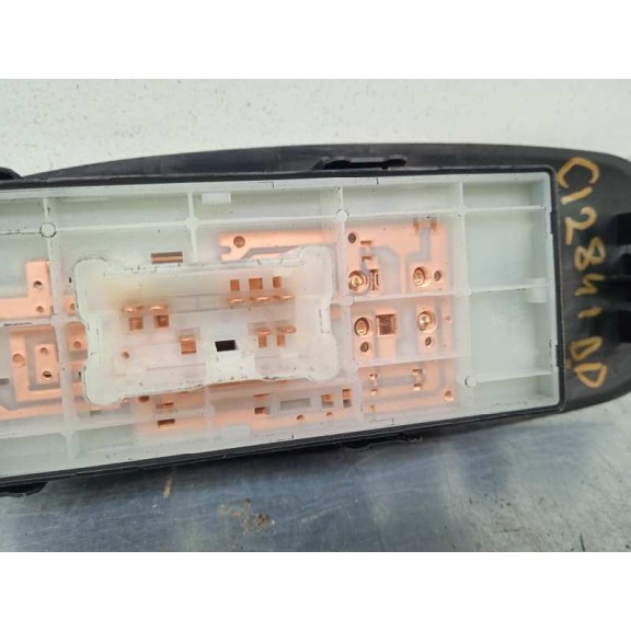 Recambio de mando elevalunas delantero derecho para renault kadjar business referencia OEM IAM   