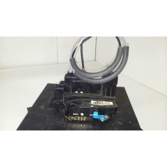 Recambio de cerradura puerta trasera derecha para hyundai i20 comfort referencia OEM IAM 814201J020  