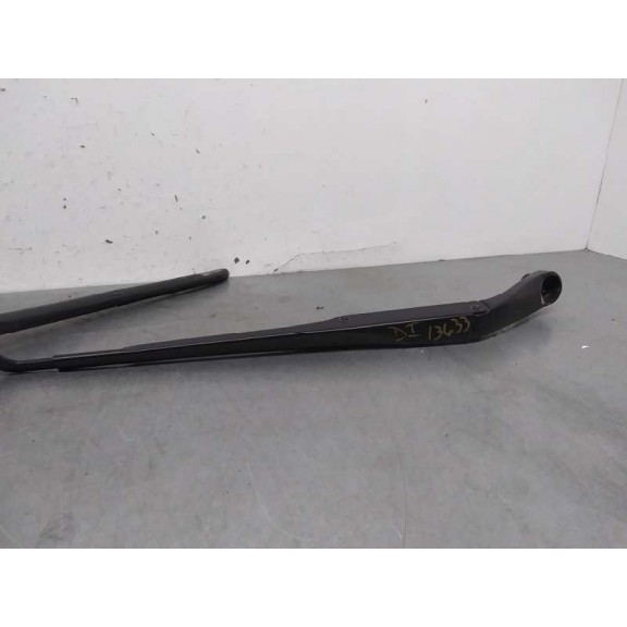Recambio de brazo limpia delantero izquierdo para kia xceed tech referencia OEM IAM 98311J7000  