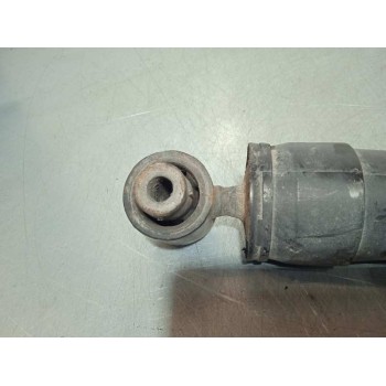 Recambio de amortiguador trasero izquierdo para renault laguna iii referencia OEM IAM 562100001R  