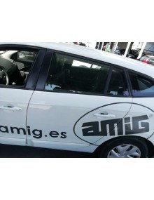 Recambio de puerta trasera izquierda para renault megane iii sport tourer expression referencia OEM IAM    2