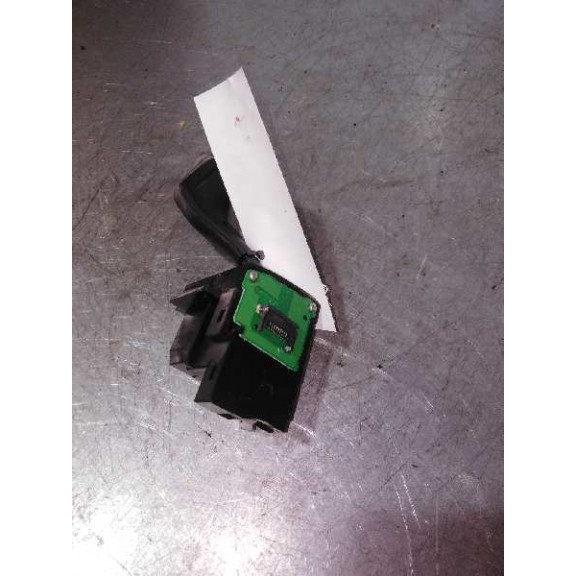 Recambio de mando intermitentes para ford focus lim. (cb8) trend referencia OEM IAM 1883869 AV6T13335AB 