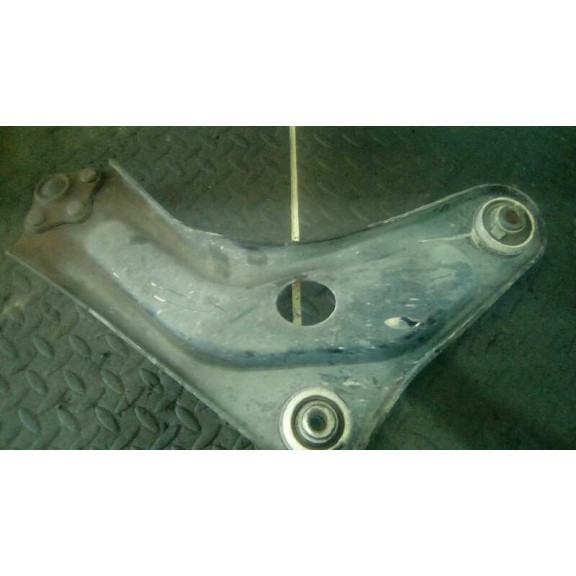 Recambio de brazo suspension inferior delantero izquierdo para peugeot 207 confort referencia OEM IAM   