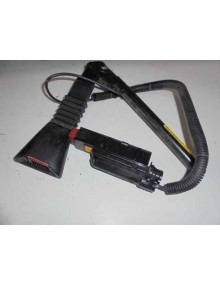 Recambio de pretensor airbag derecho para opel corsa c club referencia OEM IAM   ENGANCHE