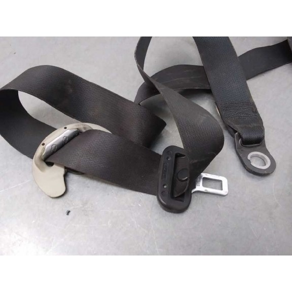 Recambio de cinturon seguridad delantero derecho para toyota auris luna referencia OEM IAM 7321002120 CON PRETENSOR 5P