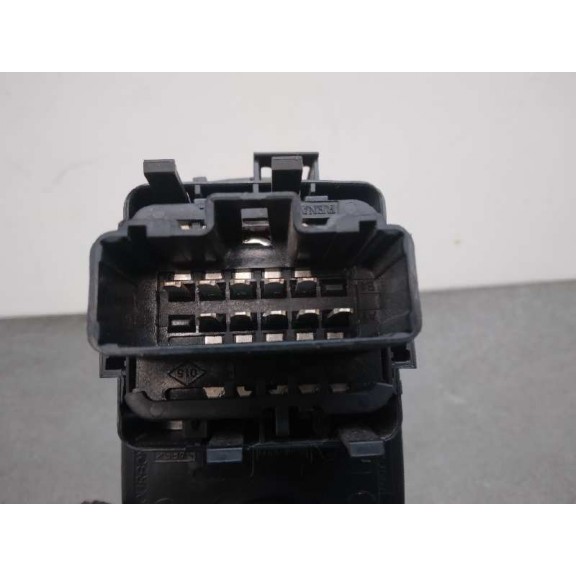 Recambio de mando elevalunas delantero izquierdo para renault master pritsche/fgst l2h1 3,5t referencia OEM IAM  2 TECLAS 