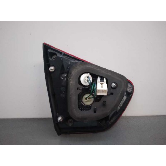 Recambio de piloto trasero derecho interior para kia rio 1.2 cat referencia OEM IAM 924041W2  