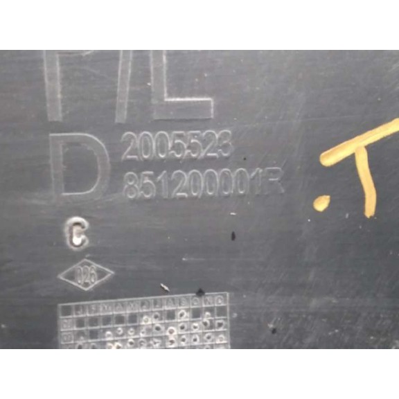 Recambio de puntera paragolpes trasera derecha para renault master pritsche/fgst l2h1 3,5t referencia OEM IAM 851200001R  