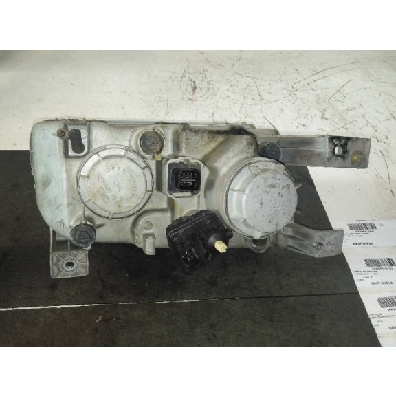 Recambio de faro izquierdo para hyundai trajet (fo) 2.0 crdi gls referencia OEM IAM S/R BIFARO 