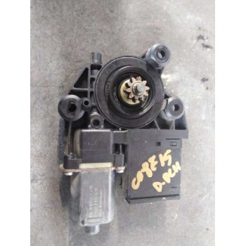 MOTOR ELEVALUNAS DELANTERO DERECHO 807301396R 807301396R
