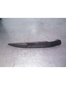 Recambio de brazo limpia trasero para renault captur expression referencia OEM IAM   