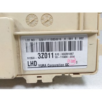 Recambio de caja reles / fusibles para hyundai i40 cw gl comfort referencia OEM IAM H3ZB1087  EZ0111110050616