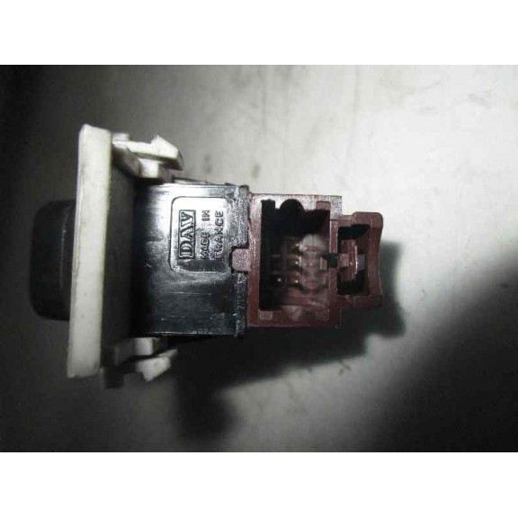 Recambio de mando techo electrico para citroën xsara picasso 2.0 16v exclusive referencia OEM IAM   