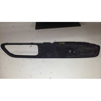 MANDO ELEVALUNAS DELANTERO DERECHO 254218614R 