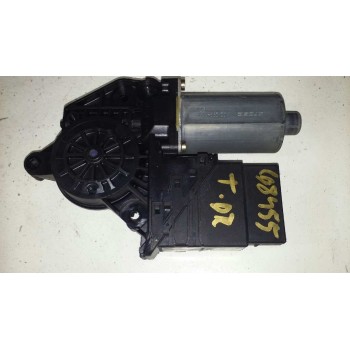 MOTOR ELEVALUNAS TRASERO DERECHO 101438203 