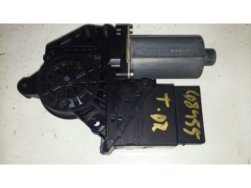 Recambio de motor elevalunas trasero derecho para volkswagen golf iv berlina (1j1) highline referencia OEM IAM 101438203  