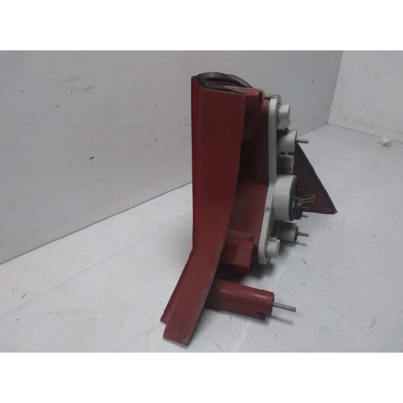 Recambio de piloto trasero izquierdo para ford focus berlina (cak) ambiente referencia OEM IAM  4 PUERTAS 