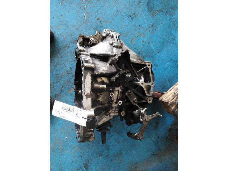 Recambio de caja cambios para toyota avensis berlina (t25) 2.0 turbodiesel cat referencia OEM IAM A7X27981 CASCO 6V