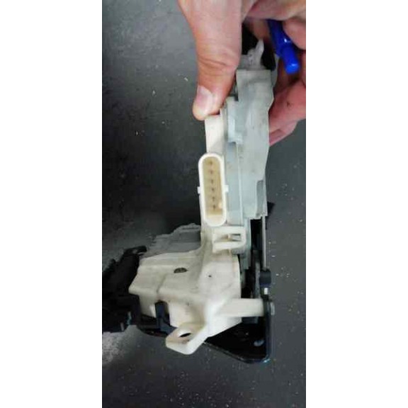 Recambio de cerradura puerta trasera derecha para porsche panamera diesel referencia OEM IAM 8K0839016C 6 PINES 