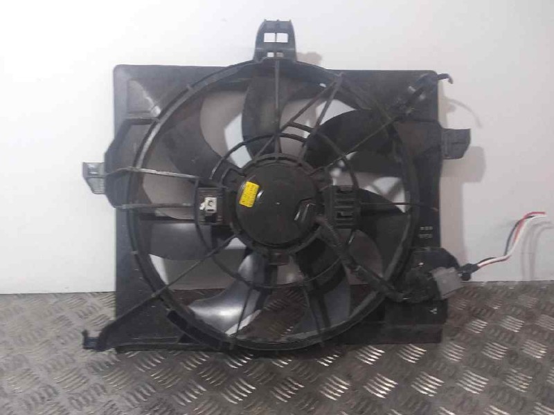 Recambio de electroventilador para kia rio basic referencia OEM IAM A005417  