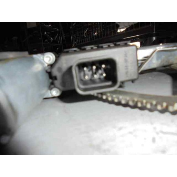 Recambio de elevalunas delantero derecho para opel zafira a blue line referencia OEM IAM   6 PINS