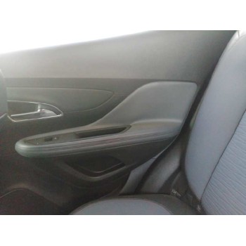 GUARNECIDO PUERTA TRASERA DERECHA 