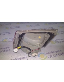 Recambio de piloto trasero izquierdo interior para kia carens 2.0 crdi ex monovolumen referencia OEM IAM   INTERIOR 2