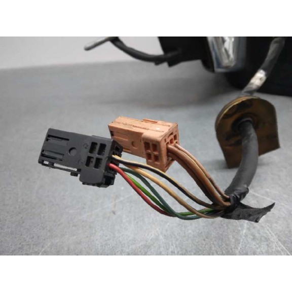 Recambio de retrovisor izquierdo para citroën c3 selection referencia OEM IAM 232676023 4+5 CABLES 