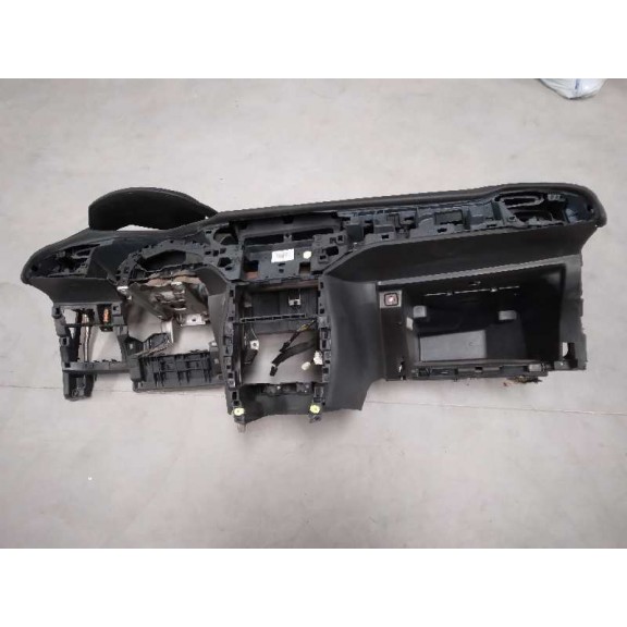 Recambio de salpicadero para citroën c3 selection referencia OEM IAM 968355512D  