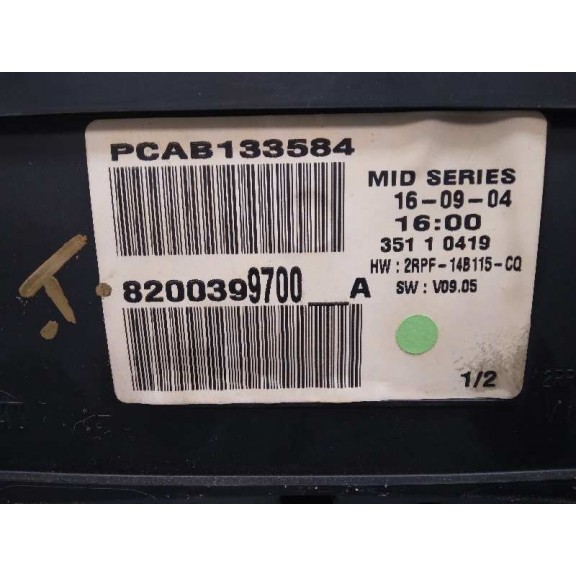 Recambio de cuadro instrumentos para renault megane ii berlina 5p 1.9 dci diesel referencia OEM IAM 8200399700  